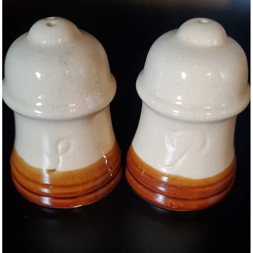 Vintage Brown And Off-white‎ Crockery Salt And Pepper Shaker Floral Farmhouse